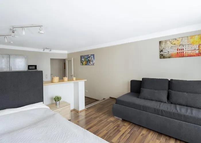 Karmeliter Flat | Contactless Check-in