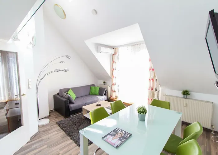 Karmeliter Flat | Contactless Check-in